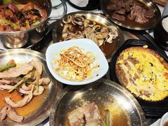 -猪啊牛呀羊啊铜盘烤肉(正大广场店)