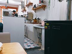 -留白咖啡(人民巷八号大院店)