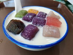 双皮奶-五条人糖水铺(武林总店)