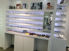 -浮光眼镜·蔡司视觉合作·数字验配中心(陆家嘴店)