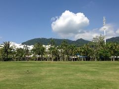 -亚龙湾中心广场