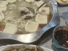 -光头药膳鸡(莱茵小镇店)
