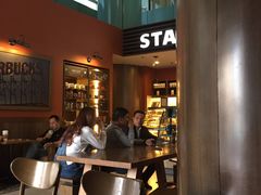 -星巴克(汤臣国贸大厦店)