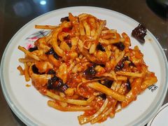 鱼香肉丝-福荣居褡裢火烧京味家常菜(西四店)