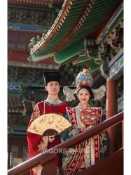 -雪中彩影婚纱摄影·微光艺术中心