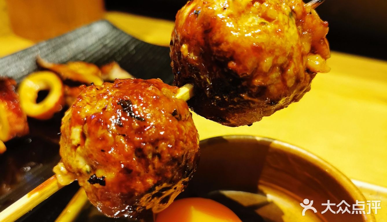 🍖这件烧鸟店，有什么与众不同？[胜利]