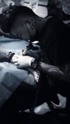 -越域刺青