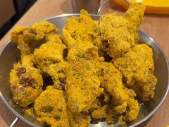 -BHC炸鸡(明洞总店)