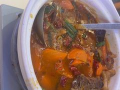 -霄汉牛三鲜湖北砂锅菜(万松园2店)