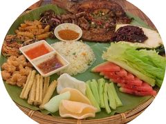 -傣家寨花园主题餐厅