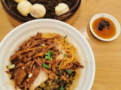 -佬钱湾仔(衣裳街店)