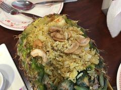 -Dang restaurant (patong phuket)