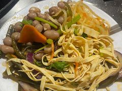 -70後铁锅炖(坡博总店)