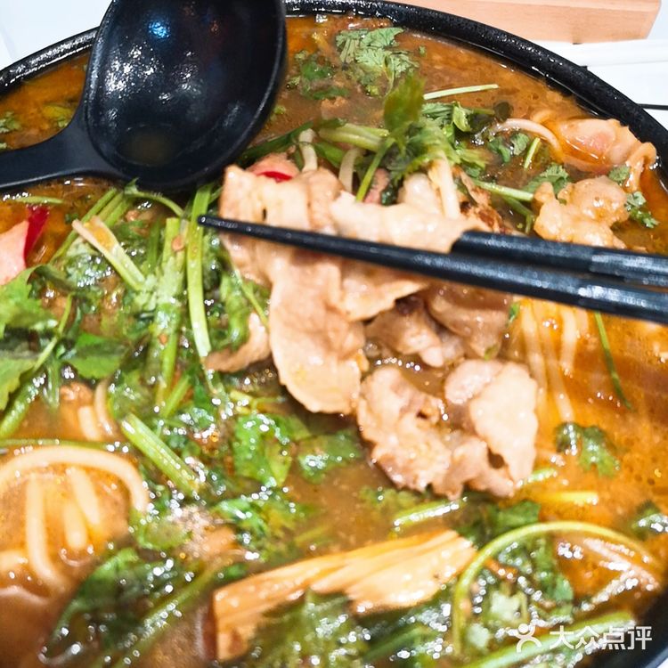 招牌炸酱米线_肥汁米蘭世纪汇店