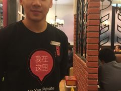-闫府私房菜(经四路万达店)