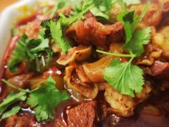 萝卜烧牛腩-曾牛肉