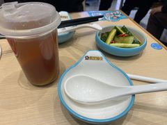 -灵芝妹子海鲜米线(凯德和平广场店)