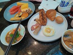 -圆顶阁西餐厅(郑州索菲特国际饭店 )