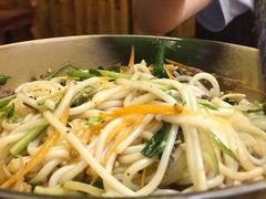 -滇香肴·云南菜蒸汽石锅鱼(云南北路店)