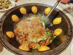 东北溜达鸡-妈妈家铁锅炖(景诚园综合楼店)