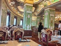 -套娃酒店-中餐厅