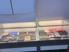 -用真奢侈品名表名包回收中心(朝阳万达店)