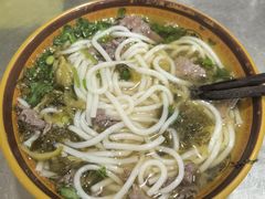 -花溪牛肉粉(八鸽岩店)
