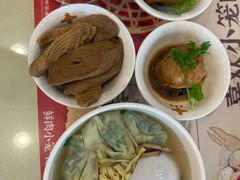 金花菜馄饨-王興記(中山路店)