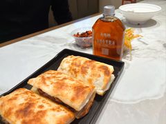 加焖子驴肉火烧-高玛纳驴肉火烧(一世界店)