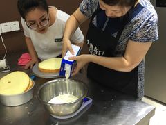 -李奥斯汀蛋糕商务茶歇·甜品台·企业活动团建(长寿路店)