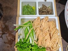 -魁盛居百年鲁菜馆(县西巷店)