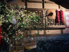 -哥老官重庆美蛙鱼头(西湖银泰十一哥店)