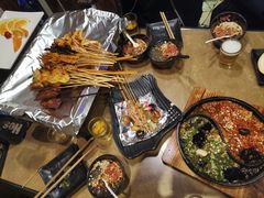 -何师烧烤Pro ·江湖川菜·小龙虾·精酿(太古里旗舰店)