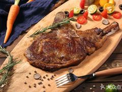 -悦享绿山墙西餐厅