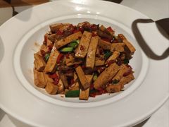 五花肉炒香干-小隐院子·庭院餐厅(大学城后湖店)