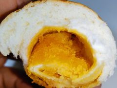 -沁屋面包店(人民东路店)