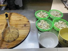 -周震馄饨
