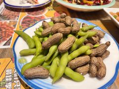 -叁宝烤肉• 西安烧烤 领跑品牌(中海城店)