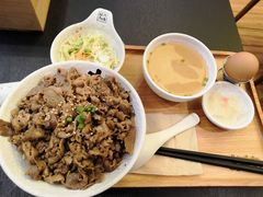 -熊吞·大碗丼烧肉饭(济宁万达广场店)