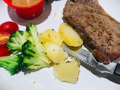 -必胜客(漕宝路店)