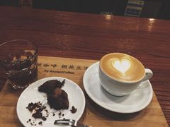 -HUG COFFEE(鼓楼店)