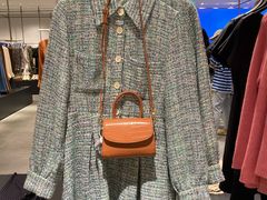 -URBAN REVIVO(欢乐海岸购物中心店)