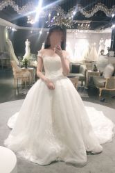 点击看大图 -艾米丽婚纱礼服