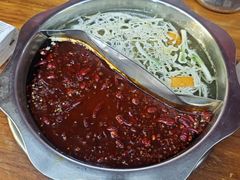 -储奇门鳝鱼火锅(总店)