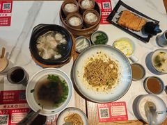 -馋三尺蟹粉小笼(人民广场店)