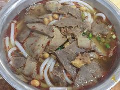 -覃肥叔桂林米粉(粮道街店)