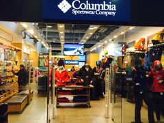 -TIMES CITY OUTLETS 时代·城市·奥特莱斯(上海国际时尚中心店)