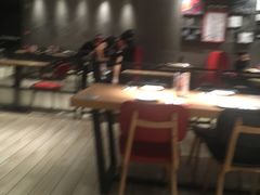 -必胜客(新中纬店)