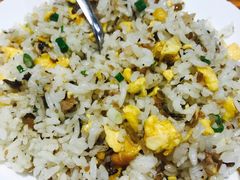 特色臊子蛋炒饭-嘉州叶婆婆钵钵鸡(建设路店)