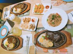 -菲滋意式餐厅(临平万达店)